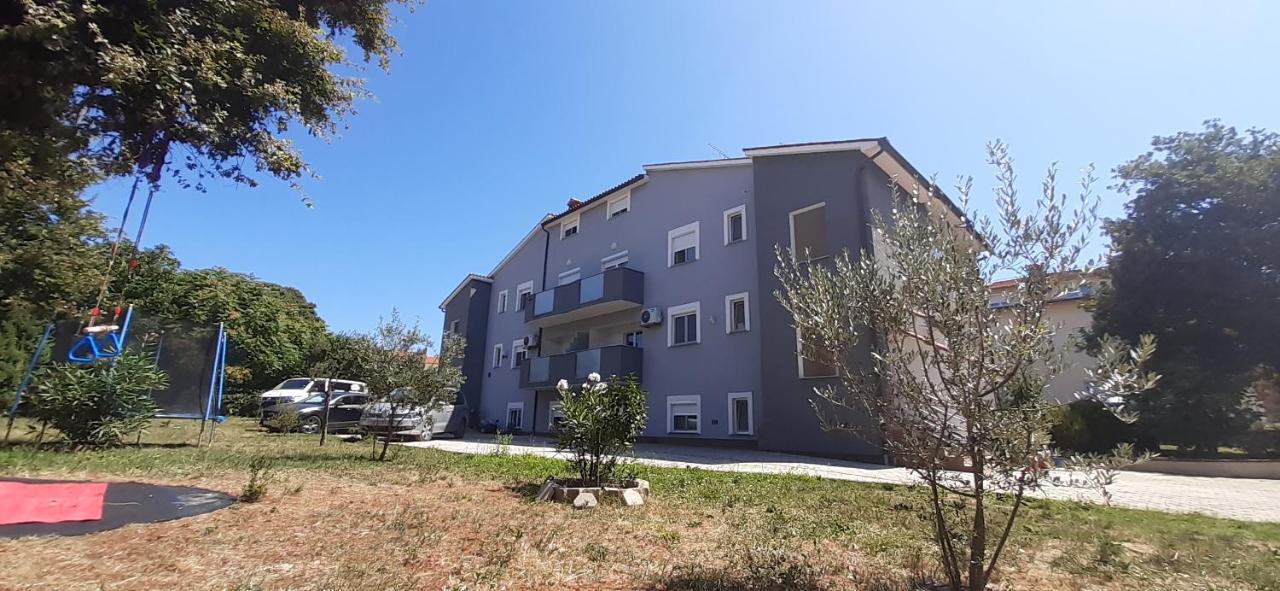 Apartments Barbic Медулин Екстер'єр фото