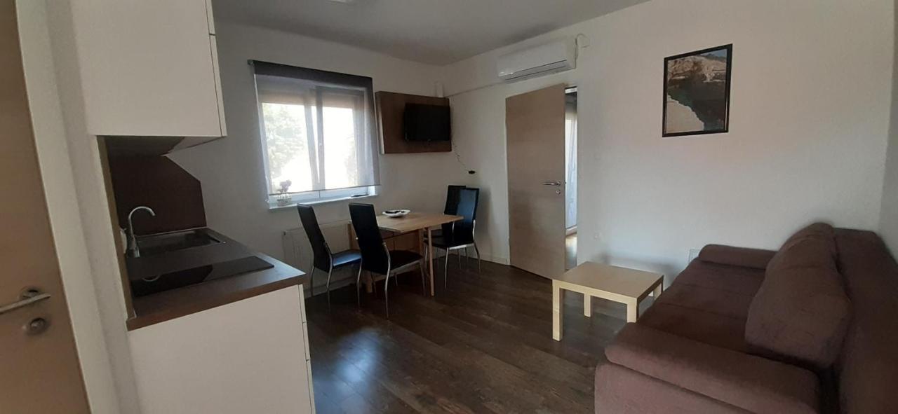 Apartments Barbic Медулин Екстер'єр фото